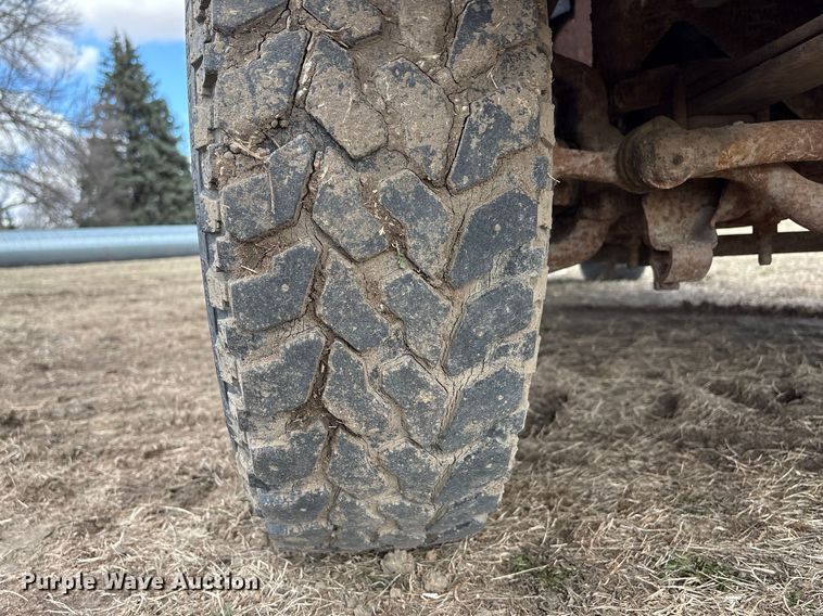 image for item FG2739 1999 Ford F250 Super Duty pickup truck