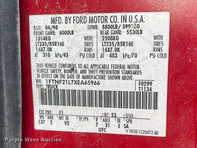 image for item FG2739 1999 Ford F250 Super Duty pickup truck