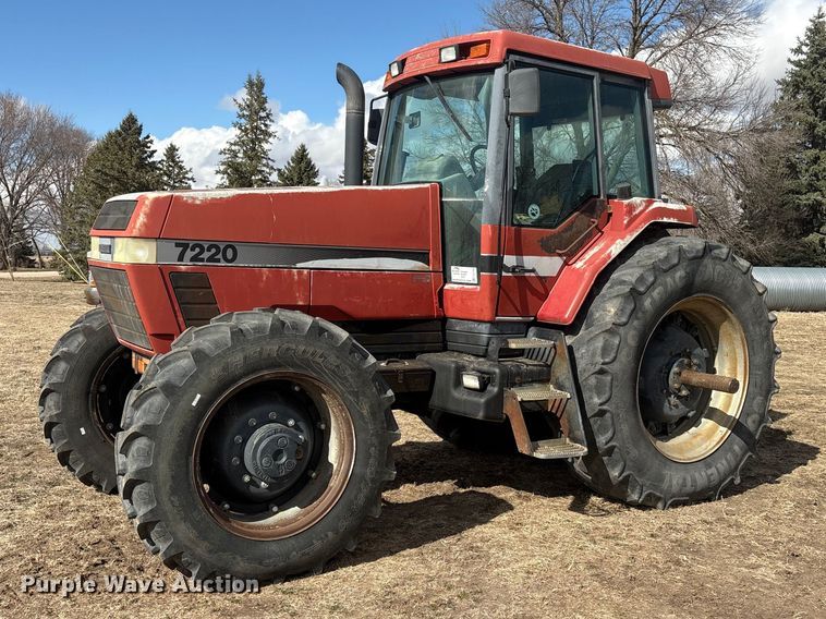 image for item FG2740 1995 Case IH 7220 MFWD tractor