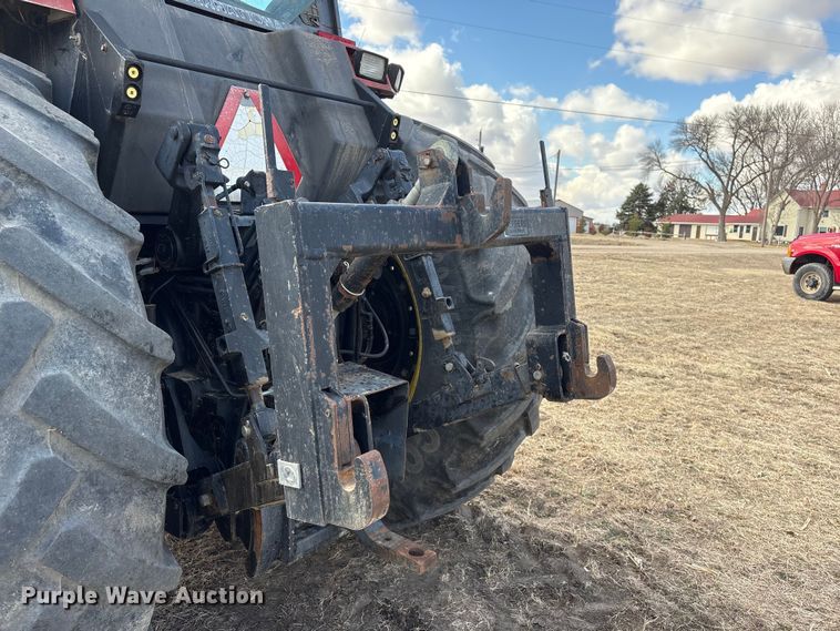 image for item FG2740 1995 Case IH 7220 MFWD tractor