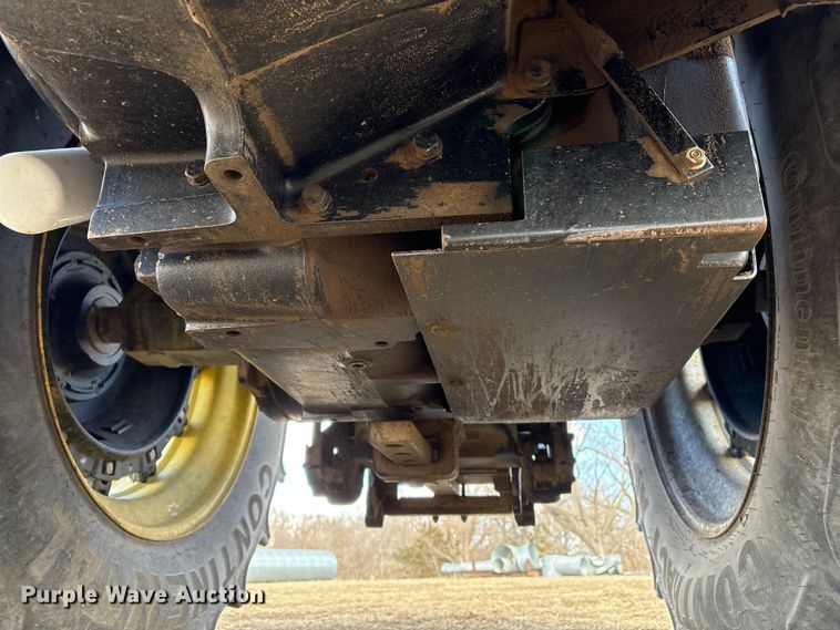 image for item FG2740 1995 Case IH 7220 MFWD tractor