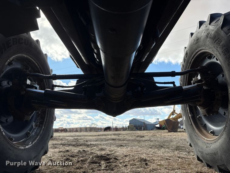 image for item FG2740 1995 Case IH 7220 MFWD tractor