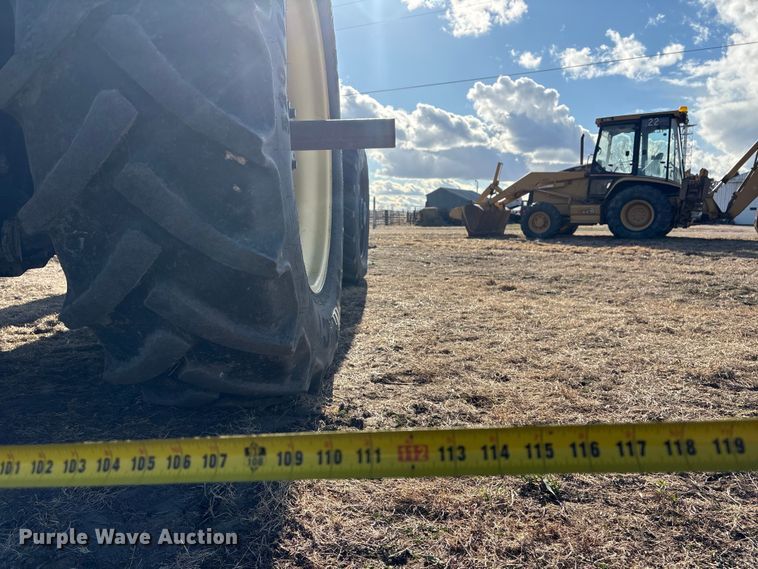 image for item FG2740 1995 Case IH 7220 MFWD tractor