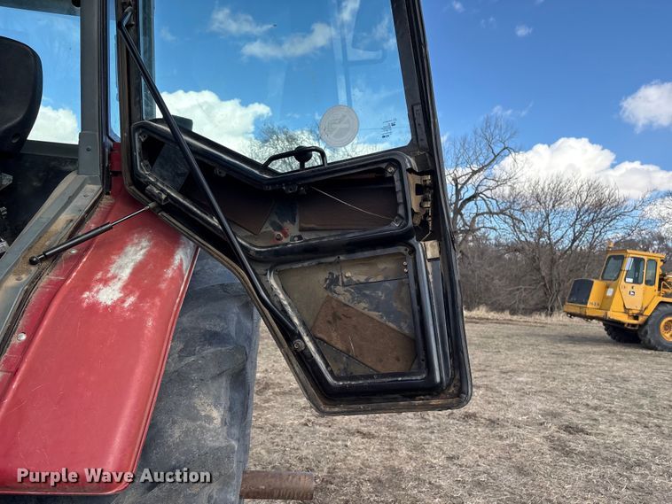 image for item FG2740 1995 Case IH 7220 MFWD tractor