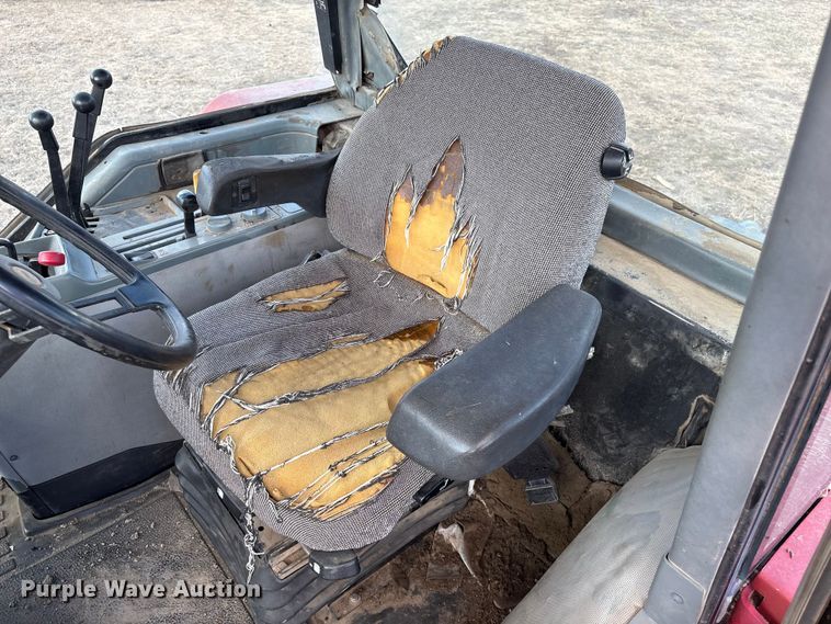 image for item FG2740 1995 Case IH 7220 MFWD tractor