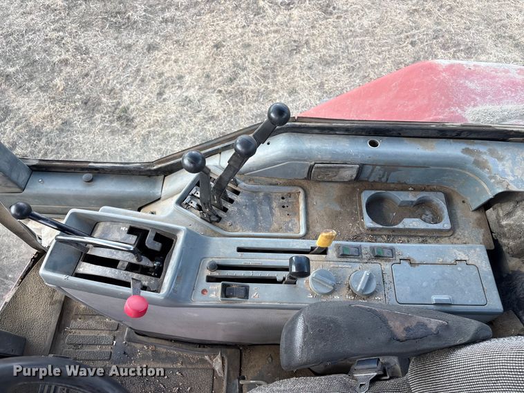 image for item FG2740 1995 Case IH 7220 MFWD tractor