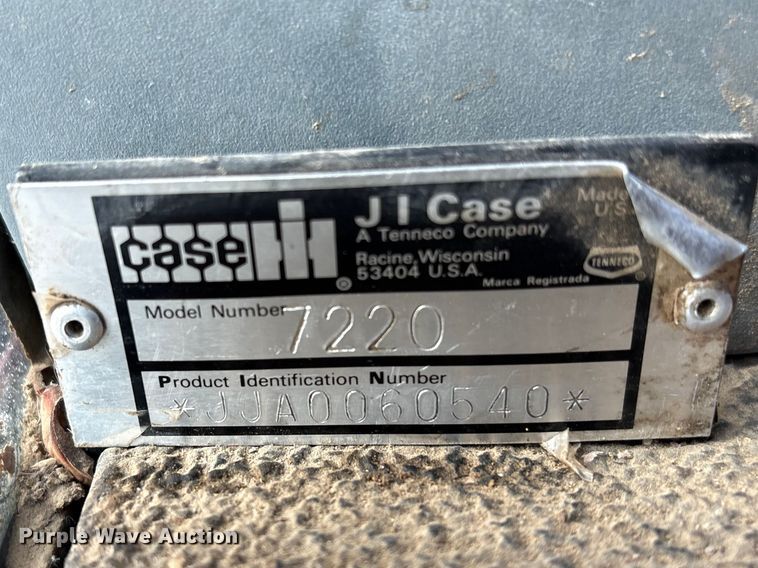 image for item FG2740 1995 Case IH 7220 MFWD tractor