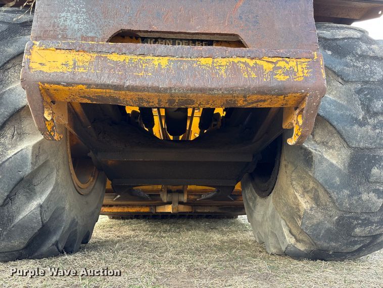 image for item FG2741 1982 John Deere 762-A elevating scraper