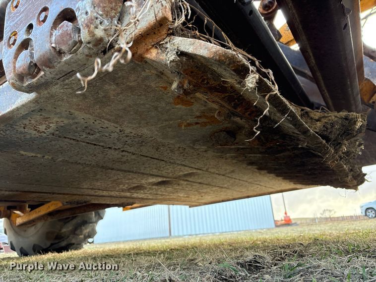 image for item FG2741 1982 John Deere 762-A elevating scraper