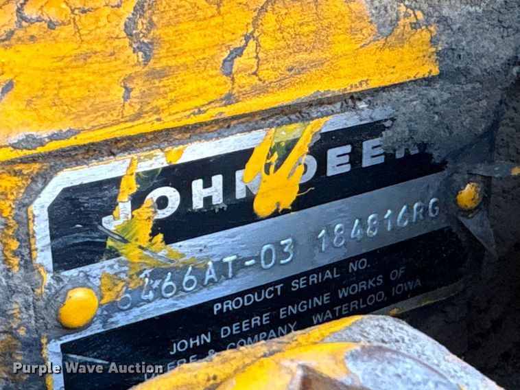 image for item FG2741 1982 John Deere 762-A elevating scraper