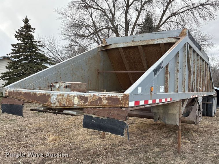 image for item FG2742 1998 Ranco SG20-40-2 bottom dump trailer