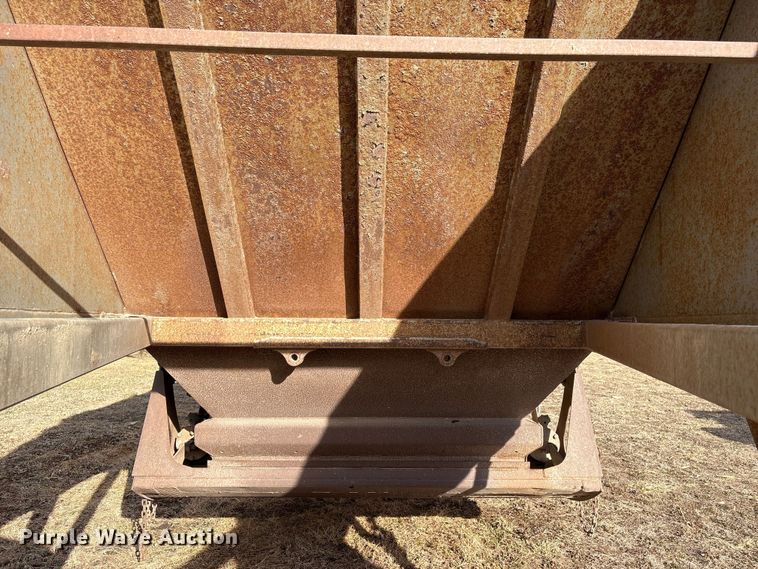 image for item FG2742 1998 Ranco SG20-40-2 bottom dump trailer