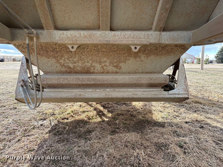 image for item FG2742 1998 Ranco SG20-40-2 bottom dump trailer