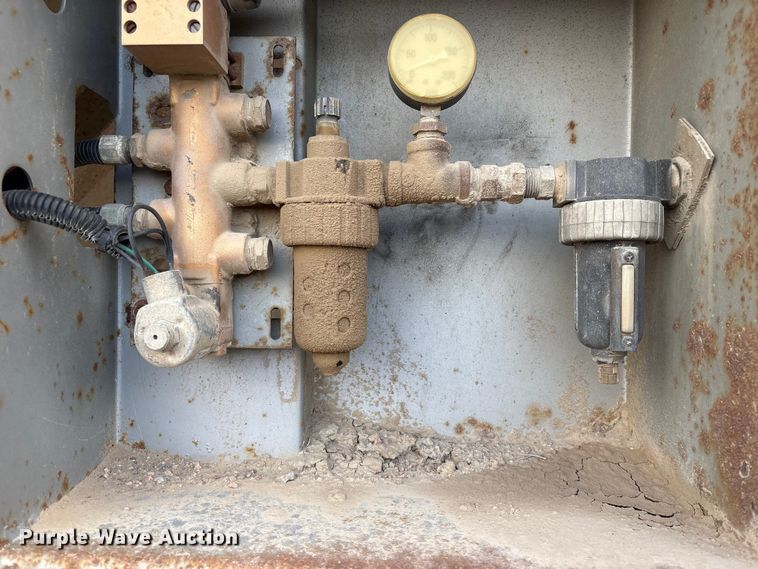 image for item FG2742 1998 Ranco SG20-40-2 bottom dump trailer