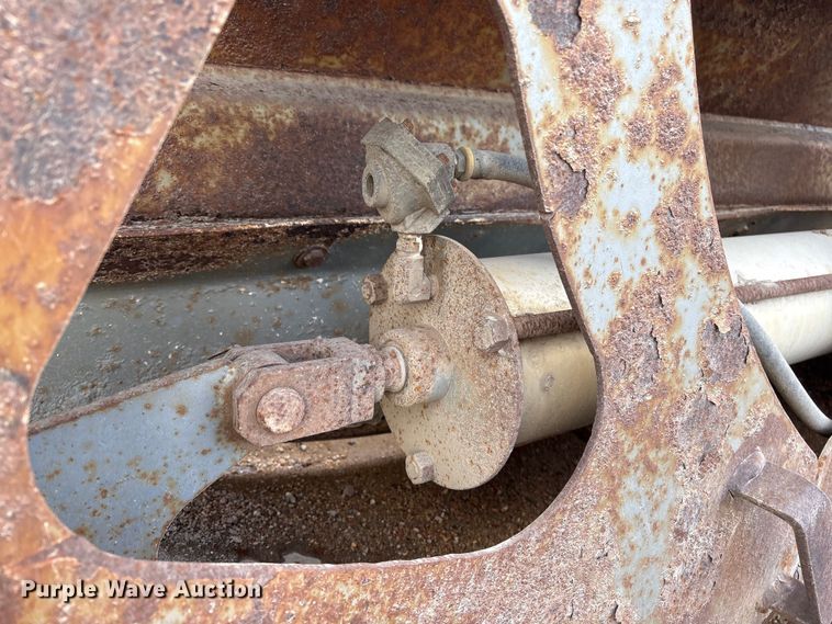 image for item FG2742 1998 Ranco SG20-40-2 bottom dump trailer