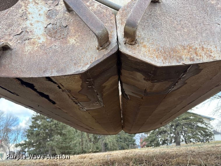 image for item FG2742 1998 Ranco SG20-40-2 bottom dump trailer