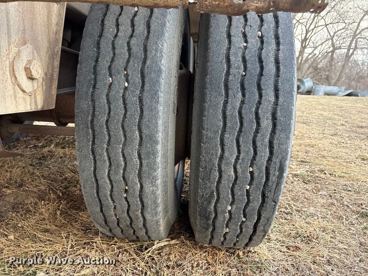 image for item FG2742 1998 Ranco SG20-40-2 bottom dump trailer