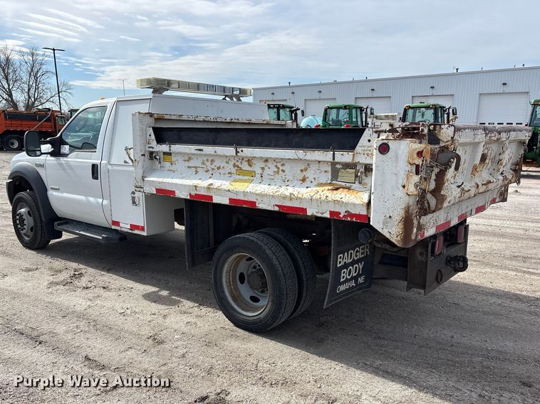 image for item FG2743 2007 Ford F450 Super Duty dump truck