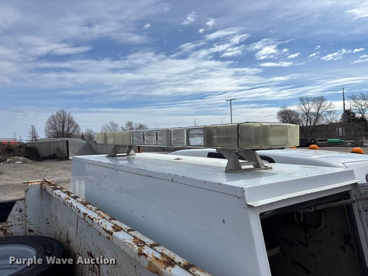 image for item FG2743 2007 Ford F450 Super Duty dump truck