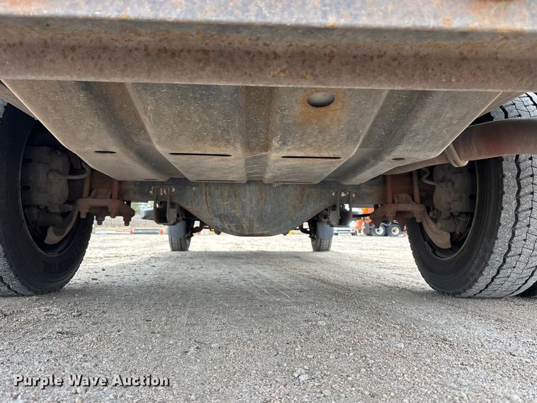 image for item FG2743 2007 Ford F450 Super Duty dump truck