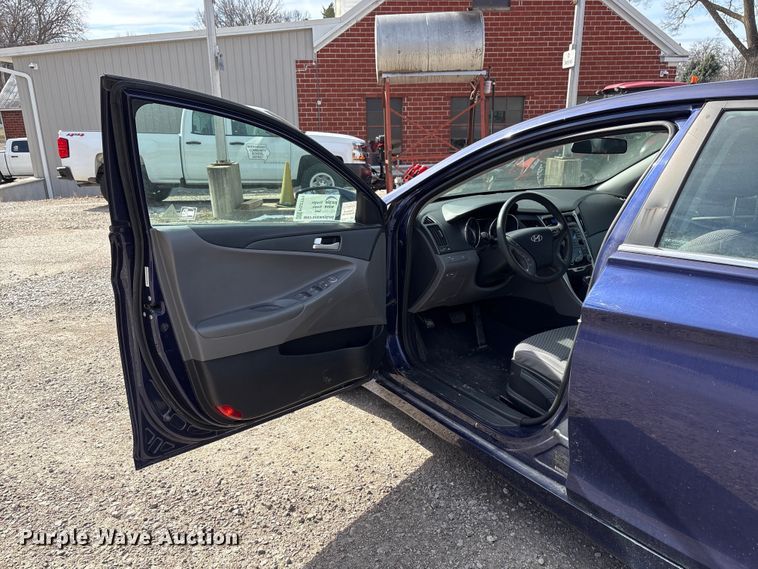 image for item FG2771 2011 Hyundai Sonata 