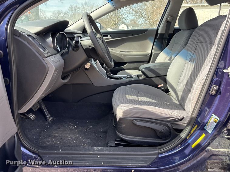 image for item FG2771 2011 Hyundai Sonata 