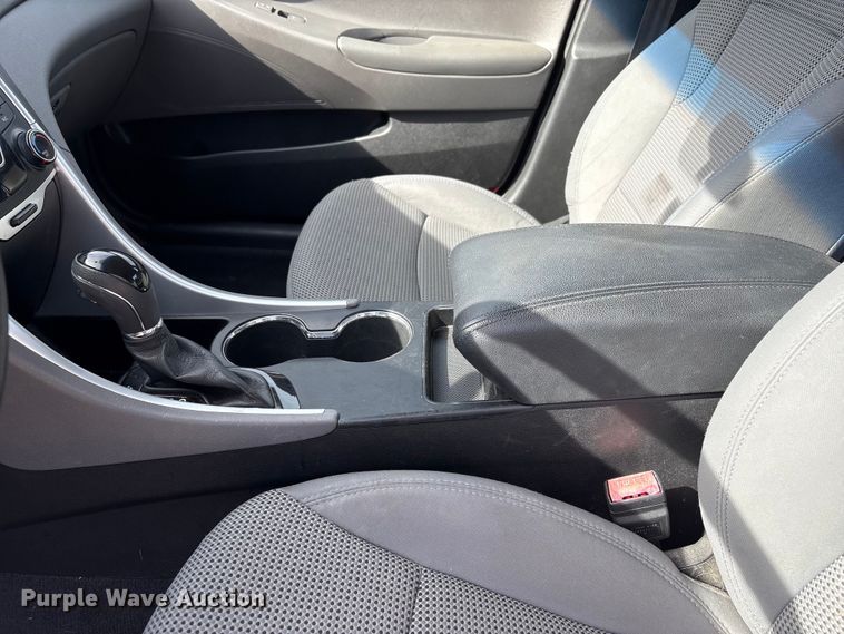 image for item FG2771 2011 Hyundai Sonata 