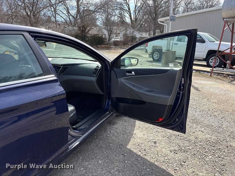 image for item FG2771 2011 Hyundai Sonata 