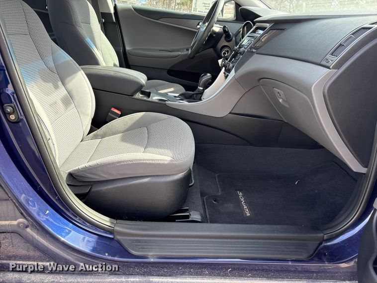 image for item FG2771 2011 Hyundai Sonata 