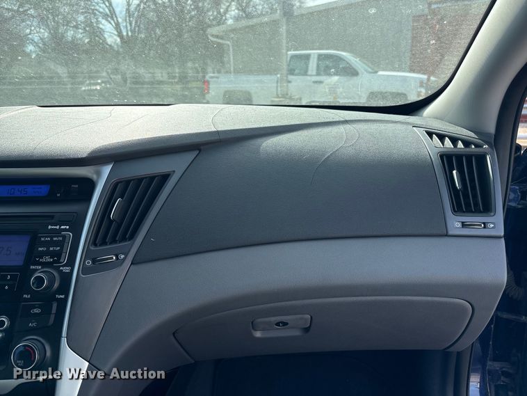 image for item FG2771 2011 Hyundai Sonata 