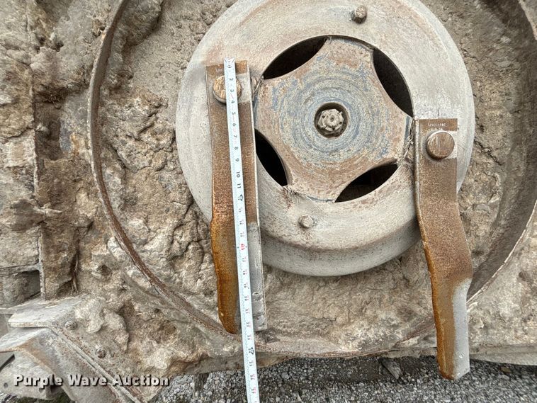 image for item FH7009 Land pride RCM6510 rotary mower