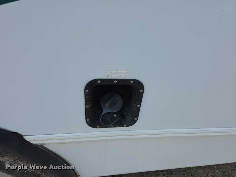 image for item FI0601 2008 Ford E450 Super Duty shuttle bus