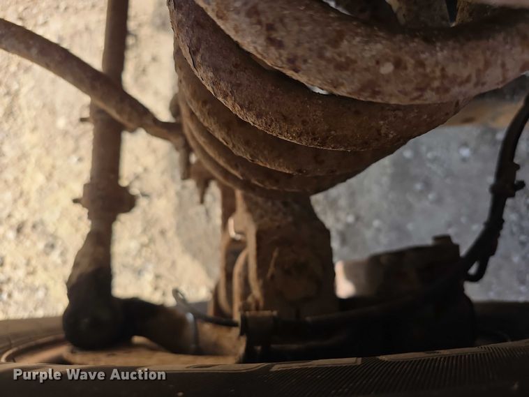 image for item FI0601 2008 Ford E450 Super Duty shuttle bus