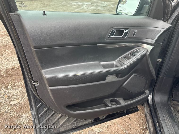 image for item FI0695 2015 Ford Explorer Police Interceptor SUV