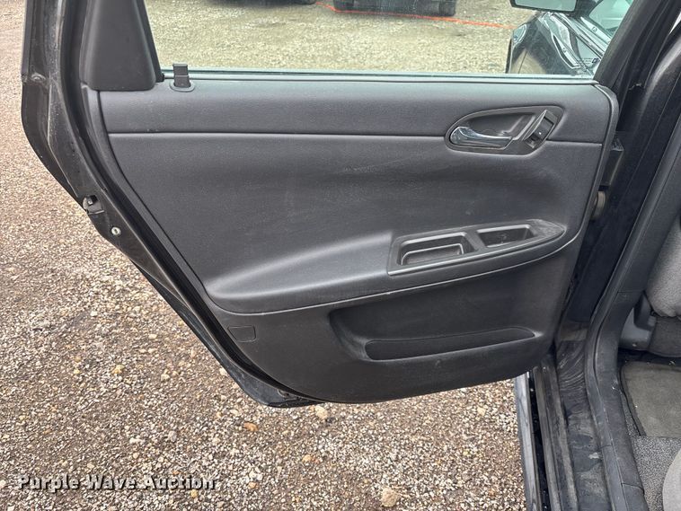 image for item FI0696 2014 Chevrolet Impala Police Cruiser 