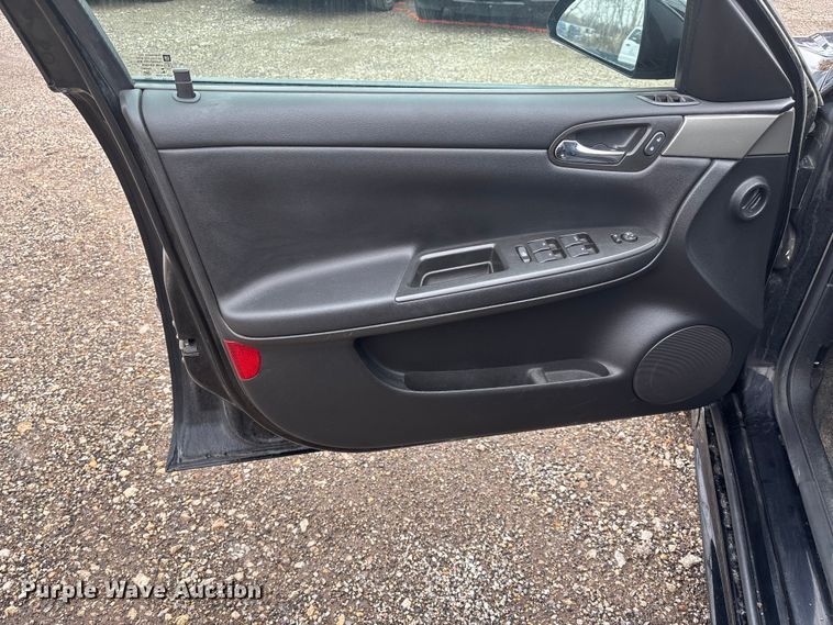 image for item FI0696 2014 Chevrolet Impala Police Cruiser 