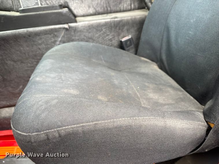 image for item FI0699 2014 Mack LE600 refuse truck