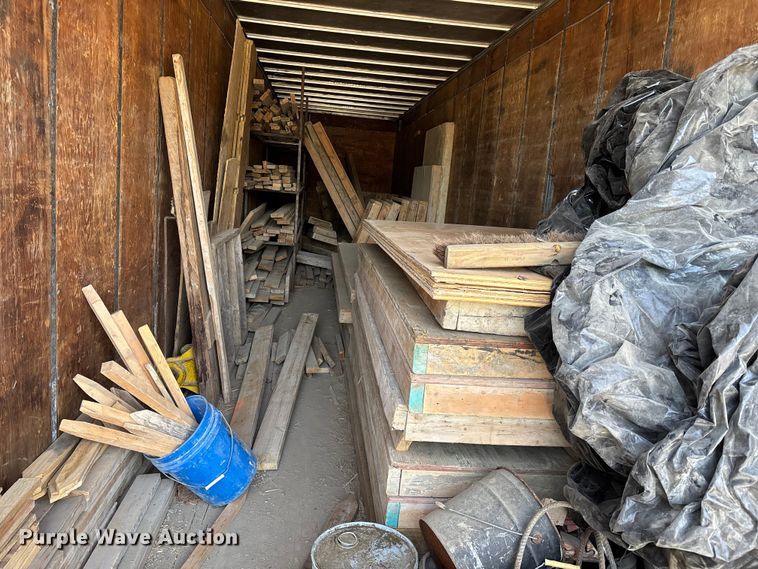 image for item FI0853 1970 Fruehauf FFZ9F240 Z-Van dry van trailer