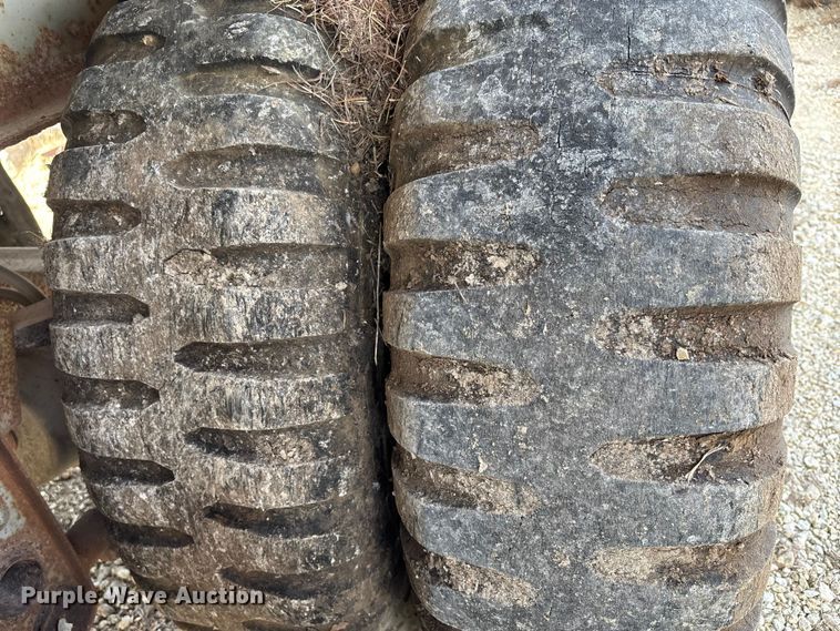 image for item FI0853 1970 Fruehauf FFZ9F240 Z-Van dry van trailer