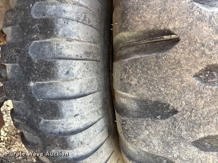 image for item FI0853 1970 Fruehauf FFZ9F240 Z-Van dry van trailer