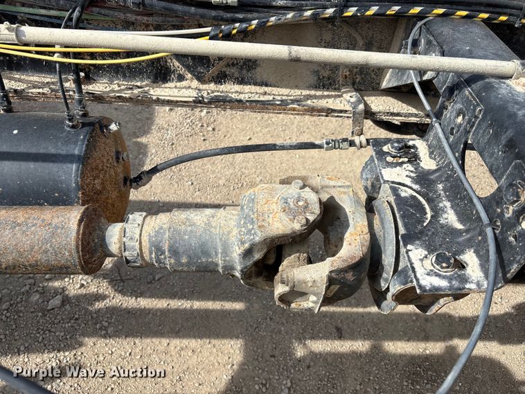 image for item FI0854 2002 Sterling LT8500 semi truck