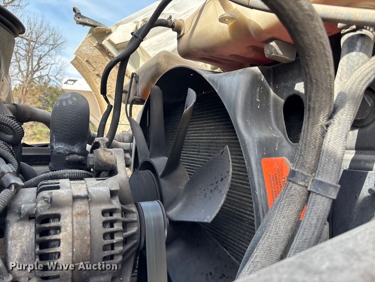 image for item FI0854 2002 Sterling LT8500 semi truck