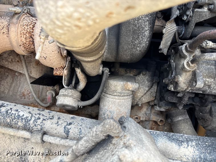 image for item FI0854 2002 Sterling LT8500 semi truck