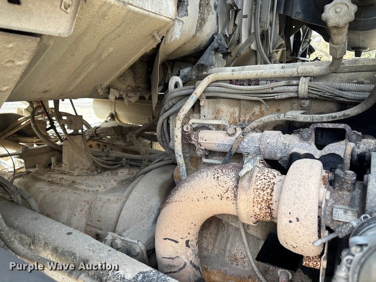 image for item FI0854 2002 Sterling LT8500 semi truck