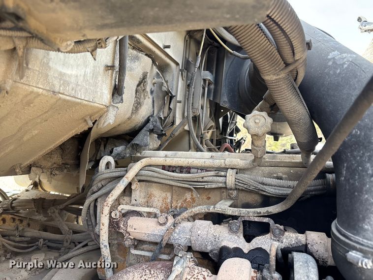 image for item FI0854 2002 Sterling LT8500 semi truck