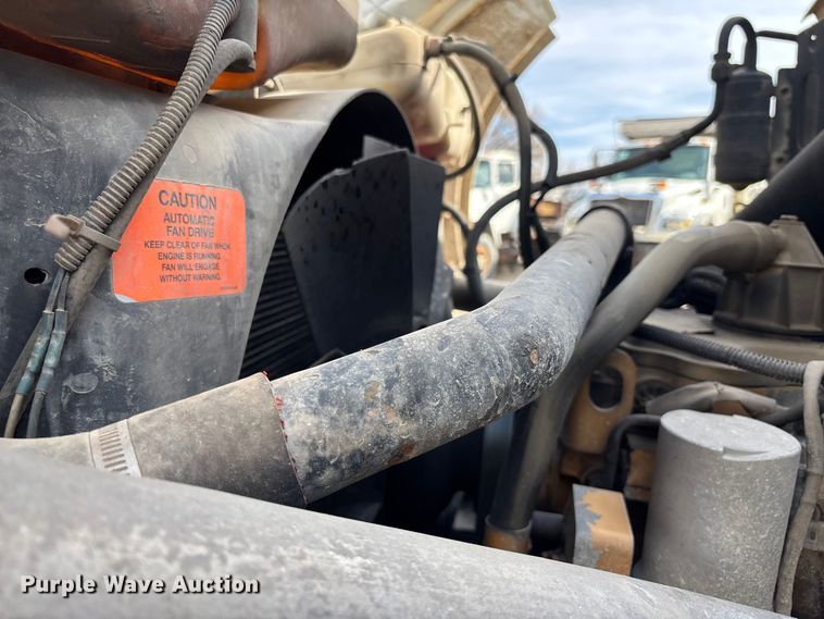 image for item FI0854 2002 Sterling LT8500 semi truck