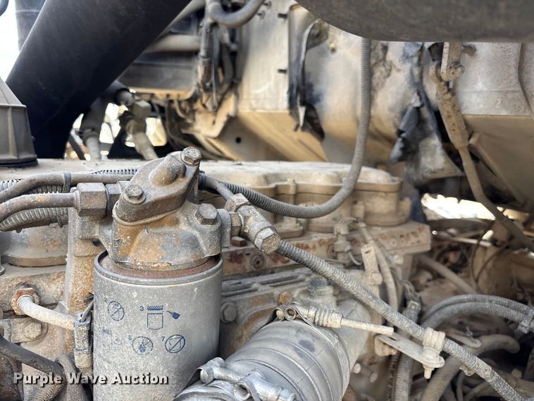 image for item FI0854 2002 Sterling LT8500 semi truck