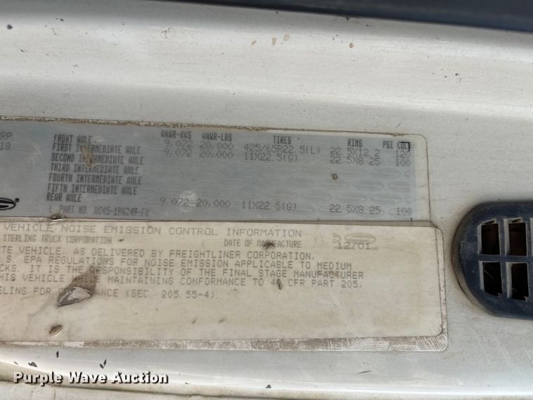 image for item FI0854 2002 Sterling LT8500 semi truck