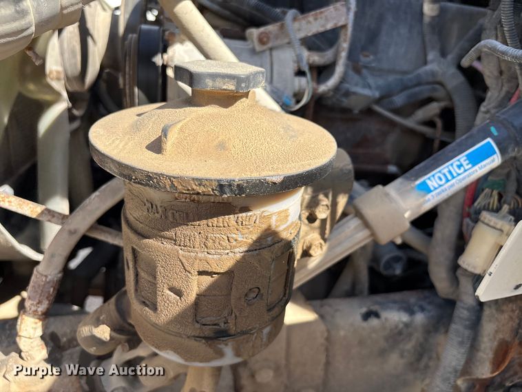 image for item FI0855 2006 International 7600 dump truck