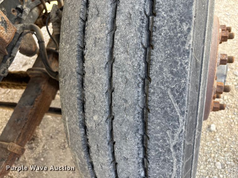 image for item FI0855 2006 International 7600 dump truck